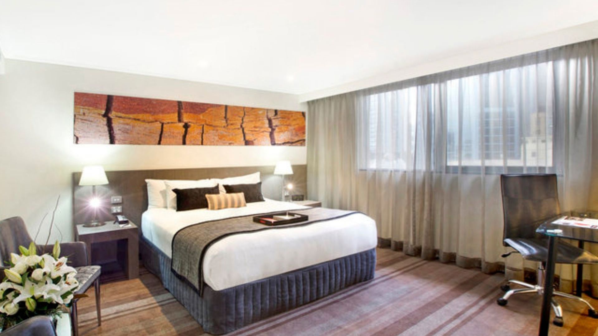 Rydges World Square - King Room