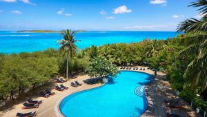 Cinnamon Dhonveli Main Pool View