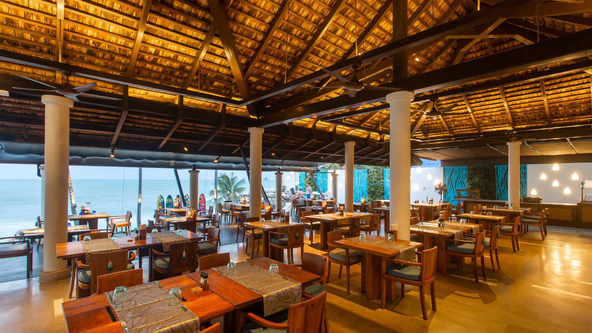 Melati Beach Resort & Spa - The View Restaurant