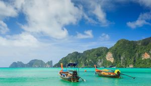 Phi Phi Island - Longtail Boats