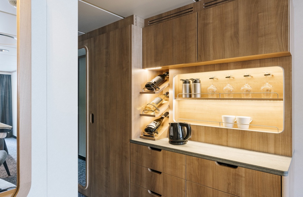 MS Fridtjof Nansen Arctic Superior Kitchen