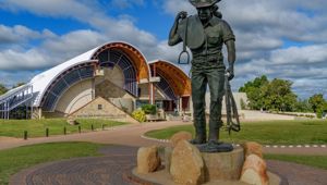  Longreach CR Tourism Australia 