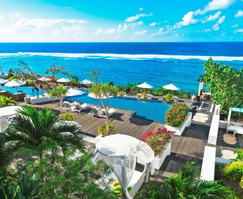 Samabe Bali Suites & Villas - Main Pool